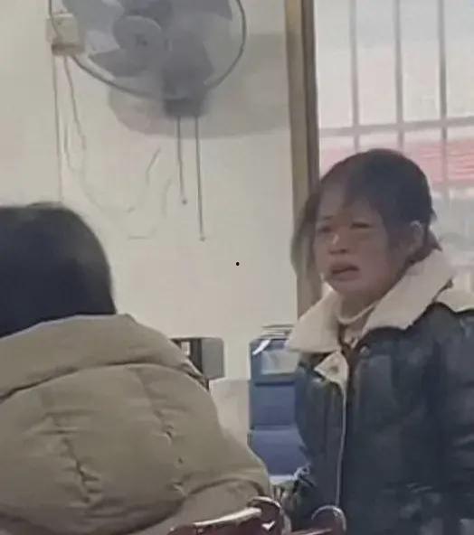 济南语文老师吃瓜事件视频,网络舆论下的教育反思