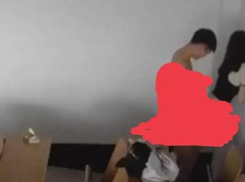 吃瓜男生事件视频,网络暴力下的青春反思